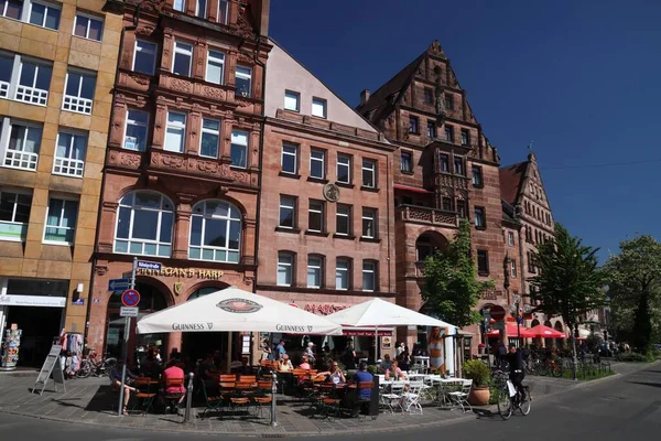 Nürnberg Mai 2018 Menschen Besuchen Ein Café Nürnberg Nürnberg Liegt — Stockfoto