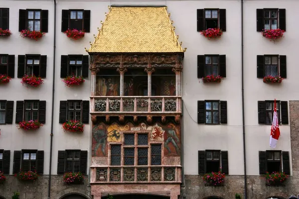 Инсбрук Австрии Столица Тироля Золотая Крыша Goldenes Dachl — стоковое фото