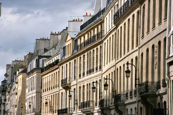 Paris 1Er Arrondissement Sokak Manzaralı Paris Fransa Nın Mimarisi — Stok fotoğraf