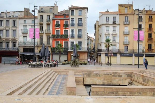 Narbonne França Outubro 2021 Pessoas Visitam Praça Principal Narbonne França — Fotografia de Stock