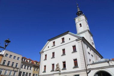 Polonya 'da Gliwice şehri. Şehir meydanındaki Gliwice belediye binası - Rynek.