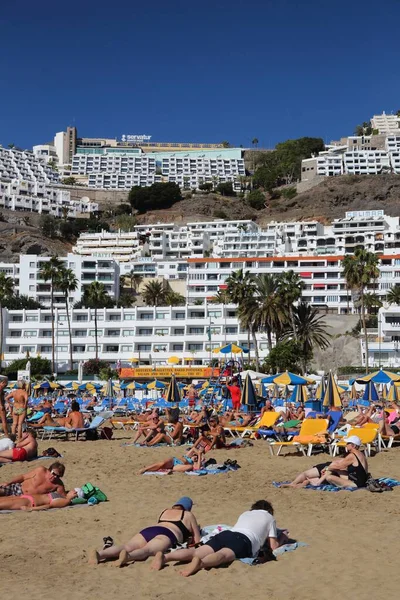 Gran Canaria Španělsko Prosince 2015 Lidé Navštíví Puerto Rico Beach — Stock fotografie