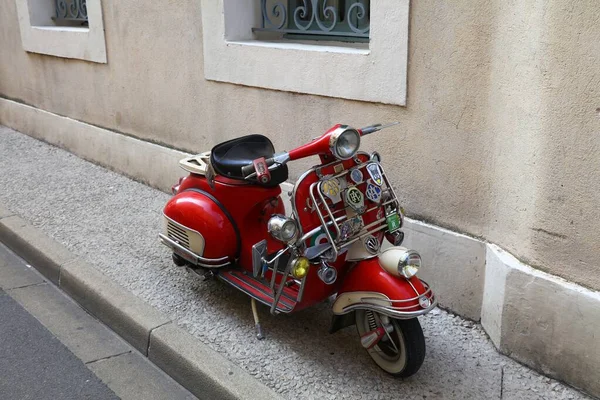 Arles France October 2021 Oldtimer Retro Piaggio Vespa Scooter Parked — Stock Photo, Image