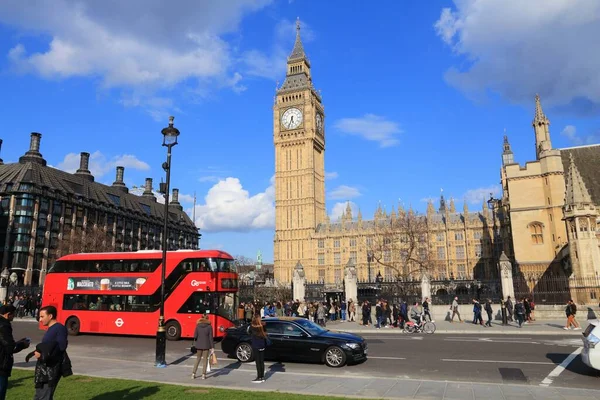 London April 2016 People Visit Big Ben London London Most —  Fotos de Stock