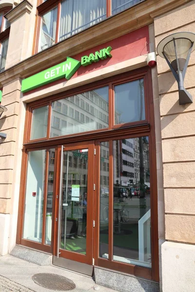 ヴロツワフ ポーランドのヴロツワフ ポーランド 2018 Getin 銀行支店 銀行はポーランドで 240 万のお客様 — ストック写真