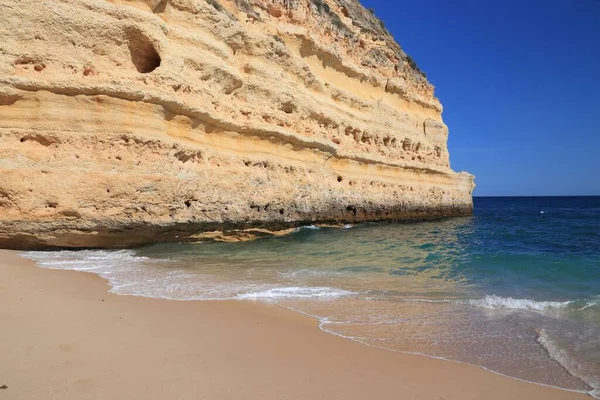 Portugal Beach Sunny Weather Algarve Region Sandy Beach Praia Marinha — Fotografia de Stock