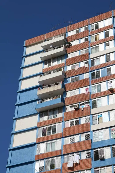圣地亚哥的共产主义建筑 大型公寓楼 通用现代住宅外墙 — 图库照片