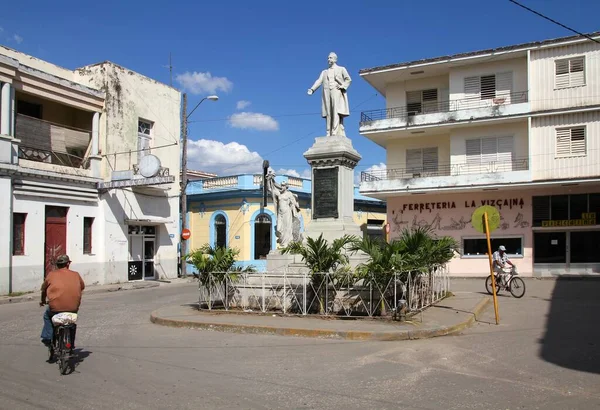 Sancti Spiritus Cuba Febrero 2011 Gente Monta Bicicletas Sancti Spiritus —  Fotos de Stock