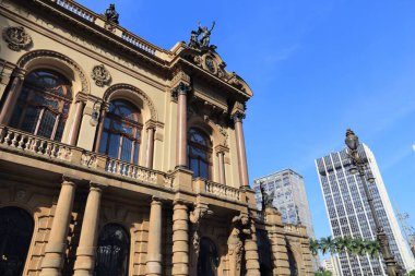 Sao Paulo, Brezilya. Municipal Tiyatrosu binası. O şekil Rönesans ve Barok stilleri.