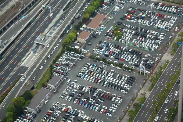 요코하마 2012 요코하마에 주차장 요코하마는 다음으로 인구가 달하는 일본에서 번째로 — 스톡 사진