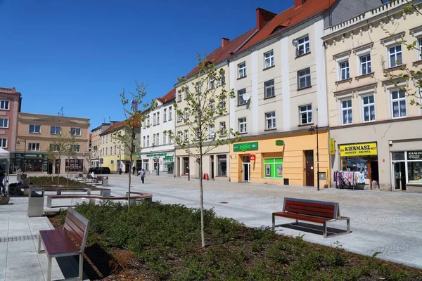 Kedzierzyn Kozle Polen Mei 2021 Mensen Bezoeken Het Belangrijkste Stadsplein — Stockfoto