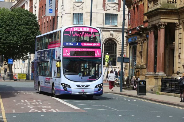 Leeds July 2016 People Ride Firstleeds Double Decker Bus Leeds — Stock Photo, Image