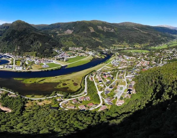 Наустдал Норвегия Река Науста Видны Беспилотника Прекрасный Летний Пейзаж — стоковое фото