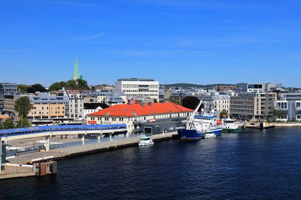 Kristiansand Norvegia Luglio 2020 Paesaggio Urbano Con Kristiansand Città Porto — Foto Stock