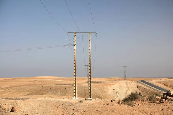 Red Eléctrica Paisaje Del Desierto Agafay Cerca Marrakech Marruecos — Foto de Stock