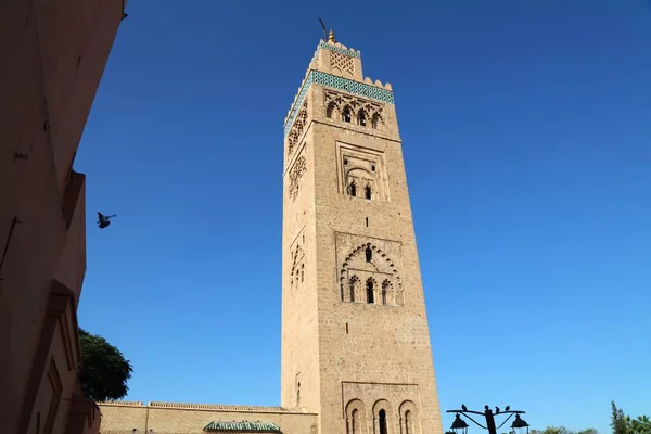 Punkt Orientacyjny Miasta Marrakech Maroku Wieża Minaretowa Meczetu Koutoubia — Zdjęcie stockowe