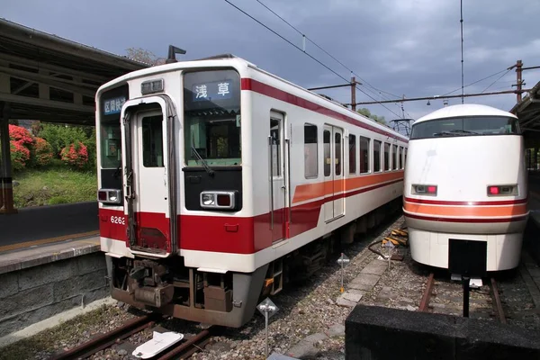 Nikko Japan Května 2012 Tobu Železniční Vlaky Jedou Japonském Nikku — Stock fotografie