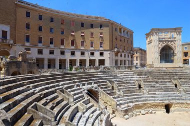 İtalya 'nın Apulia bölgesinde Lecce kasabası. Antik Roma harabeleri. Salento yarımadasındaki şehir.