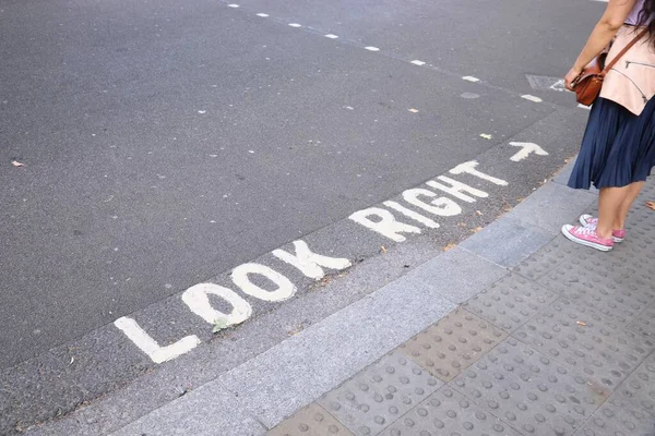 London Pedestrian Sign Look Right Pedestrian Crossing Traffic Warning — Stock Photo, Image