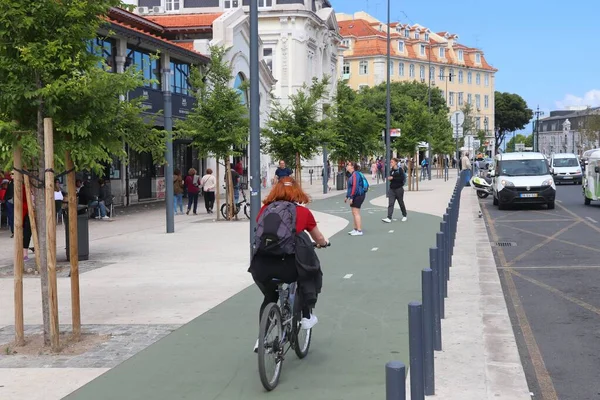 Lisboa Portugal Junho 2018 Passeios Bicicleta Longo Uma Rota Bicicleta — Fotografia de Stock
