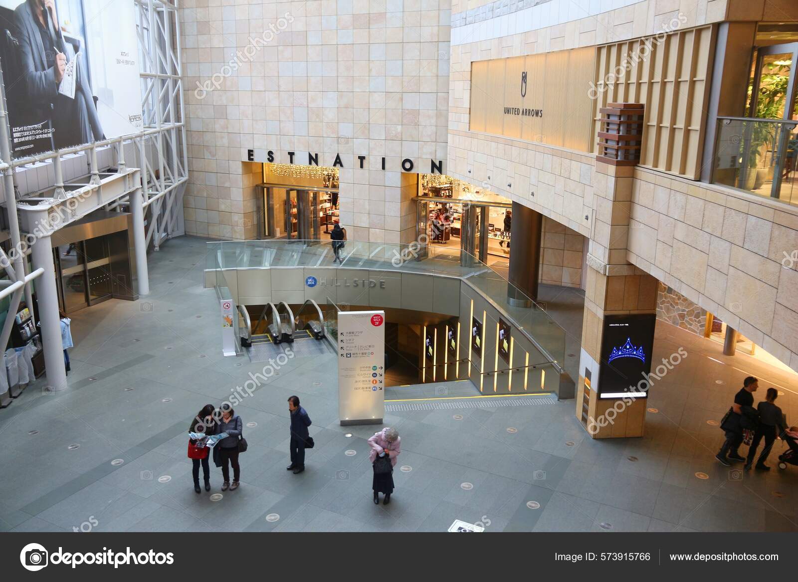Roppongi Hills Complex Stock Photos Royalty Free Roppongi Hills Complex Images Depositphotos