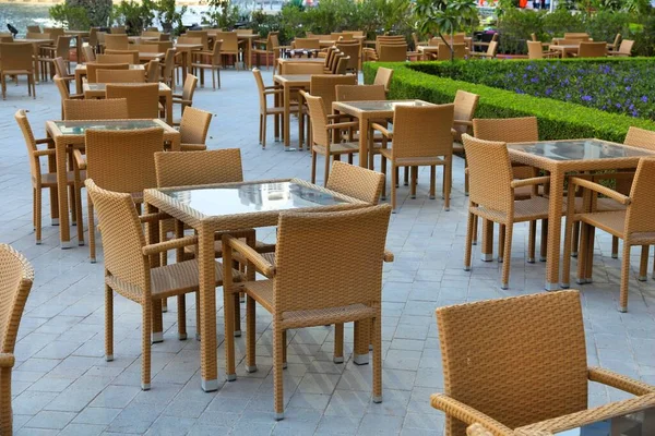 Сучасний Кафе Відкритому Повітрі Дубаї Меблі Синтетичного Ротангу — стокове фото