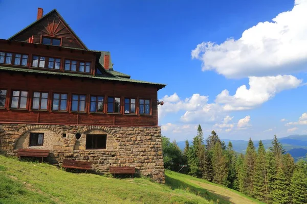 Hiking Silesian Beskids Beskid Slaski Poland Historic Lodge Top Stozek — Stock Photo, Image