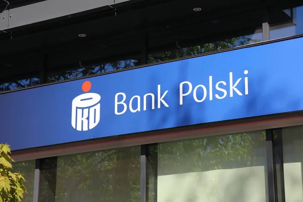 Gliwice Polsko Května 2021 Pobočka Pko Bank Polski Městě Gliwice — Stock fotografie