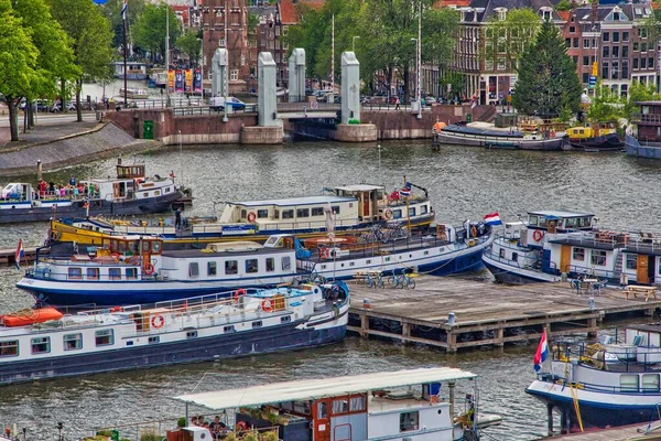 Amsterdam Netherlands July 2017 Houseboats Moored Oosterdok Amsterdam Netherlands Background — ストック写真