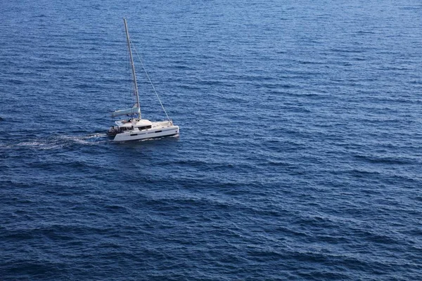 Dubrovnik Croatia July 2021 Lagoon Catamaran Sailing Adriatic Sea Lagoon — Zdjęcie stockowe