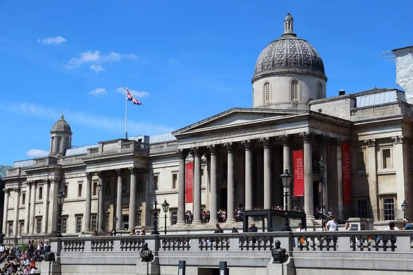 London Großbritannien Juli 2016 Menschen Besuchen Den Trafalgar Square London — Stockfoto