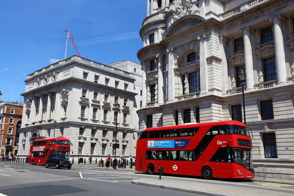 London Wielka Brytania Lipca 2016 Ludzie Jeździć Autobusy Routemaster Nowe — Zdjęcie stockowe