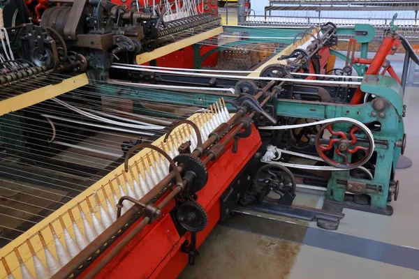 Textile Factory Machine Old Loom Machine Historic Textile Industry — Stock Photo, Image