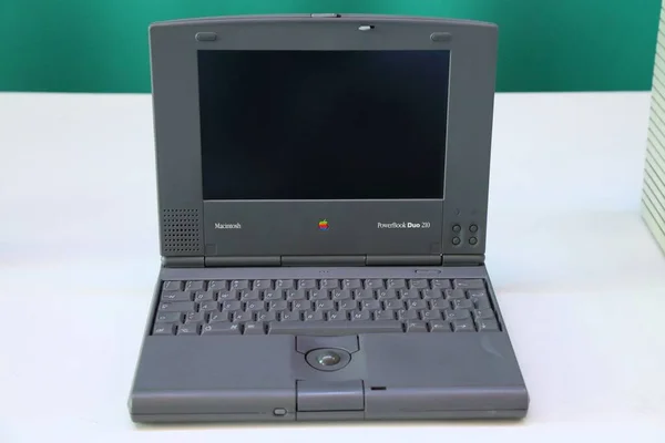 Terrassa Spain October 2021 Old Apple Macintosh Powerbook Historic Laptop — Stock Photo, Image