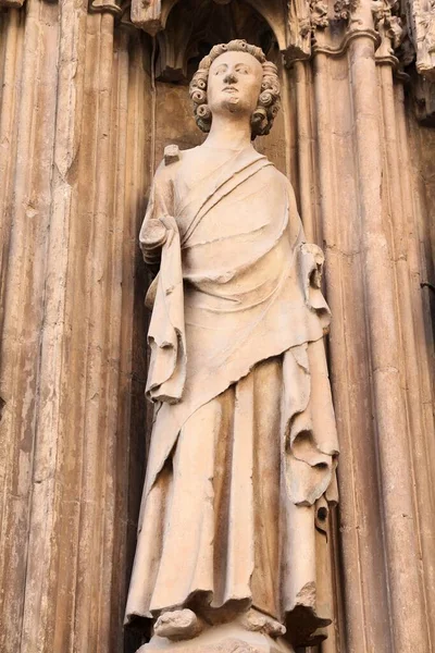 Valencia Spanje Architectuur Detail Van Kathedraal Standbeeld Van Een Van — Stockfoto