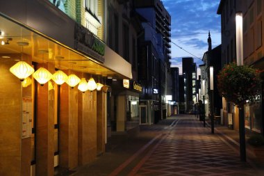 GELSENKIRCHEN, GERMANY - 16 Eylül 2020: Gelsenkirchen, Almanya 'da sokak manzarası. Gelsenkirchen, Kuzey Ren-Vestfalya 'nın 11. büyük şehridir..