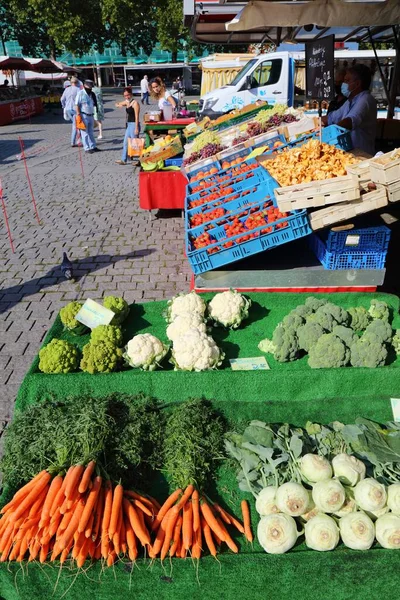 Dortmund Germania Settembre 2020 Gente Visita Mercato Agricolo Piazza Hansaplatz — Foto Stock