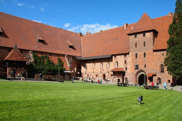 波兰的Malbork城堡庭院中世纪地标 — 图库照片