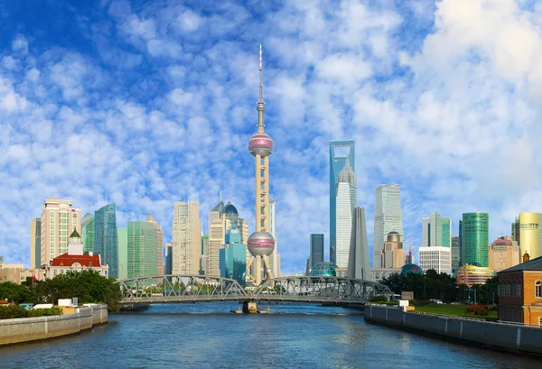 Shanghai bund Garden ponte skyline — Foto Stock