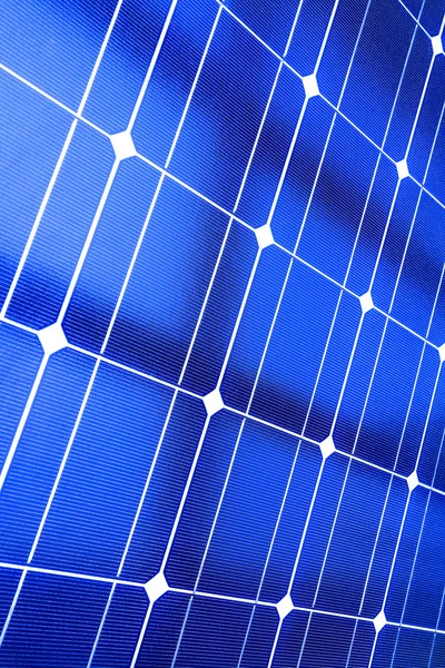 재생 가능 한 태양 에너지 를 사용하는 발전소 — 스톡 사진