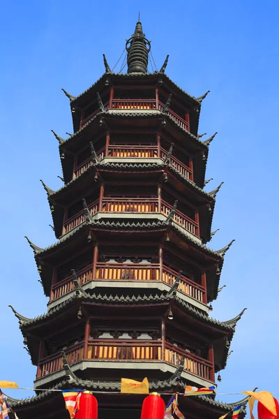 Oude chinese tempel toren — Stockfoto