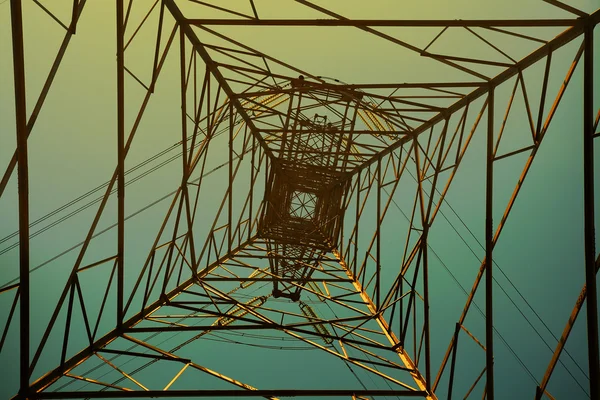 Power transmission tower — Stockfoto