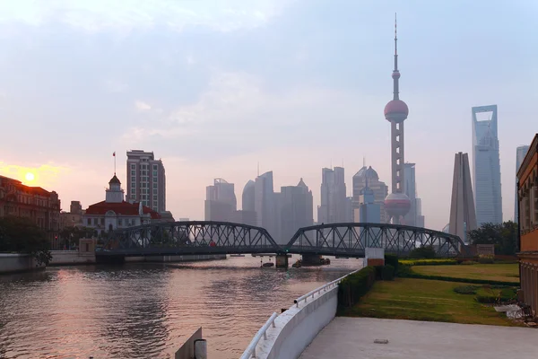 Ponte giardino medievale Shanghai Bund — Foto Stock
