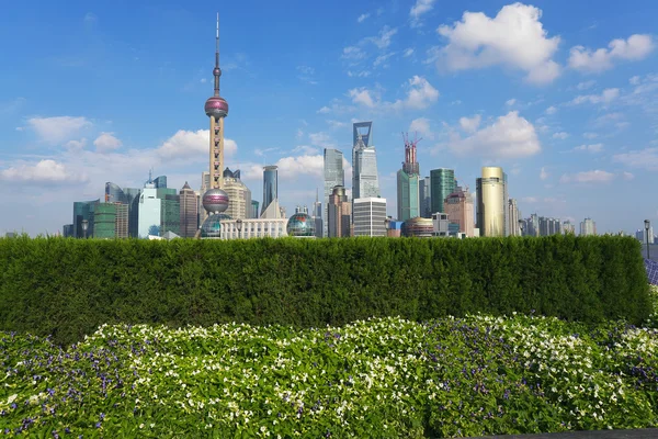 Shanghai Bund Wahrzeichen Skyline an städtischen Gebäuden Landschaft — Stockfoto