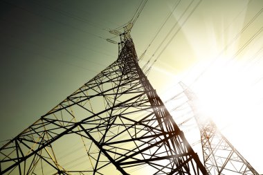 gökyüzü arka plan güç iletim kuleleri