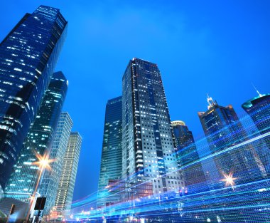 Gökkuşağı ray arka plan gece modern ofis