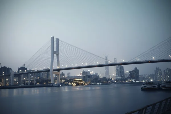 Steel cable-stayed bridge beams night — Stock Photo, Image