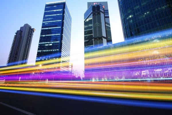 Autopista de luz del arco iris por la noche en Shanghai — Foto de Stock