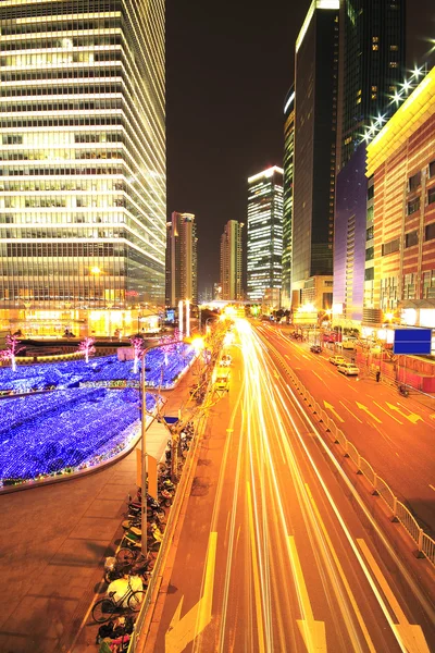 Shanghai lujiazui snelweg 's nachts — Stockfoto