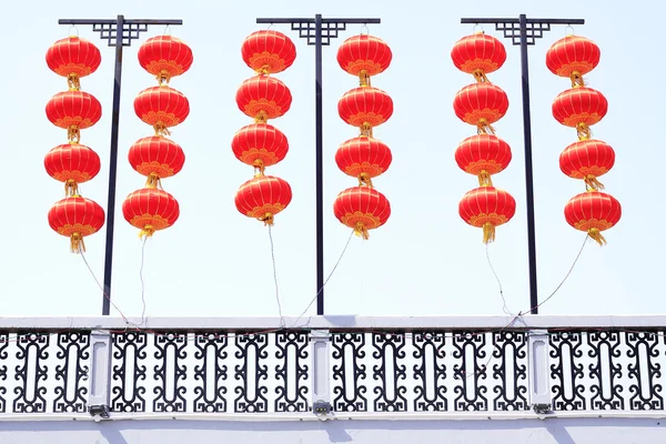 China red lanterns hanging queue — Stock Photo, Image